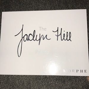 Jaclyn Hill palette